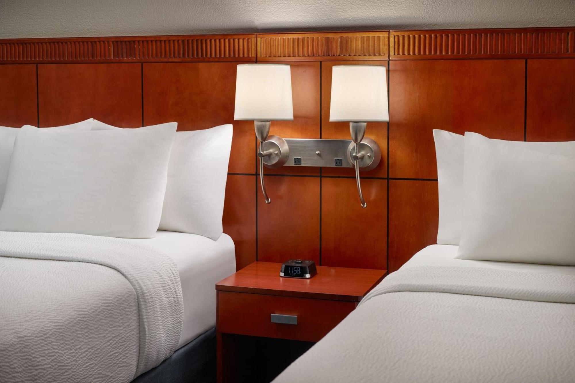 Courtyard By Marriott Executive Park/emory Hotel Druid Hills