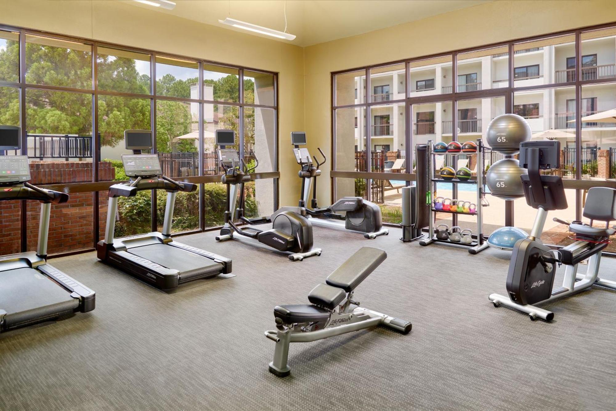 Courtyard By Marriott Executive Park/emory 3*