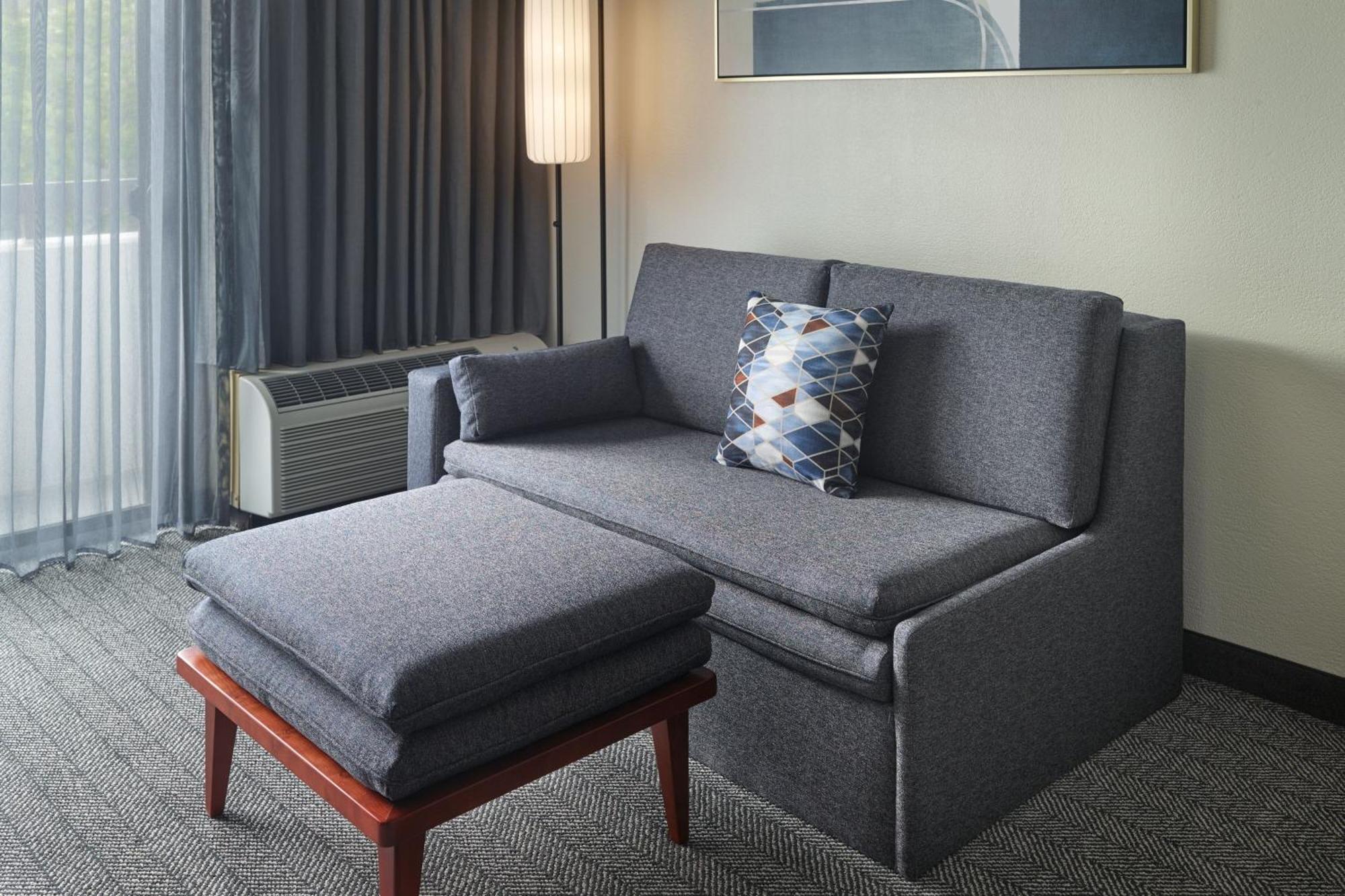 Courtyard By Marriott Executive Park/emory Hotel