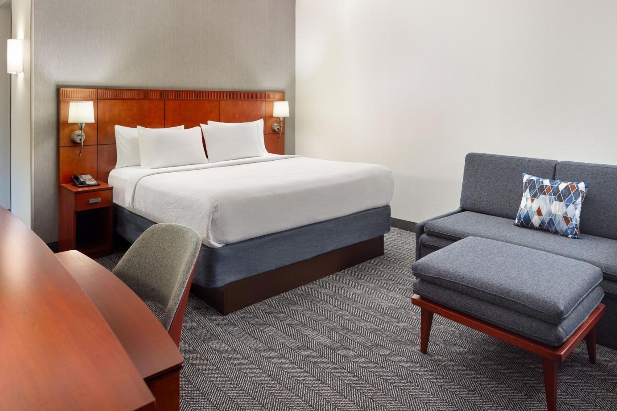 Hotel Courtyard By Marriott Executive Park/emory